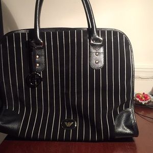 Elegant Emporio Armani Bag